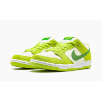 Кроссовки Nike SB Dunk Low Green Apple